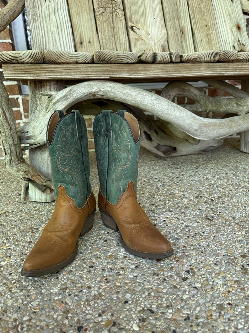 Classic Two-Tone Western Boots - Brown & Green
